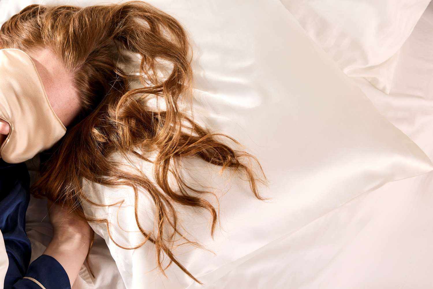 أغطية الوسائد الحريرية