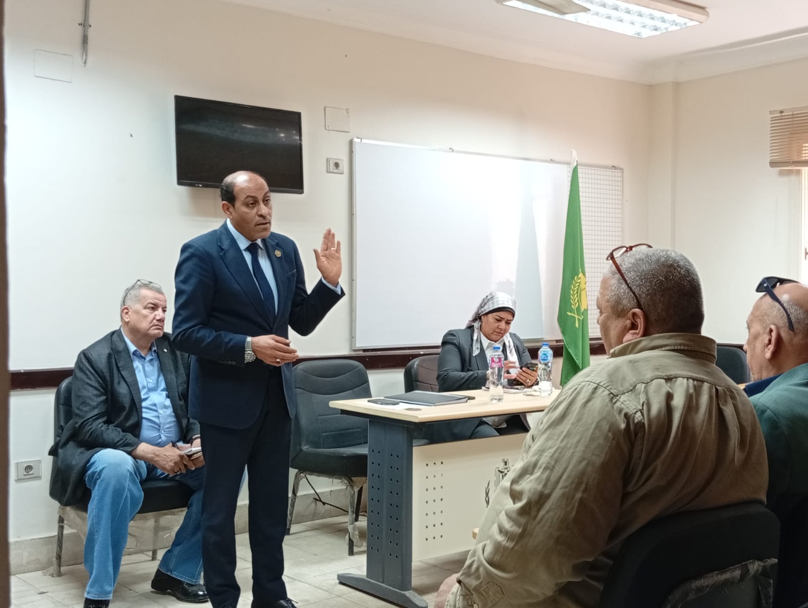 1000983791 1000983791