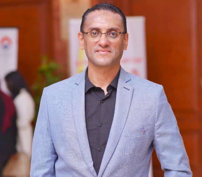 الدكتور-أحمد-شوقي