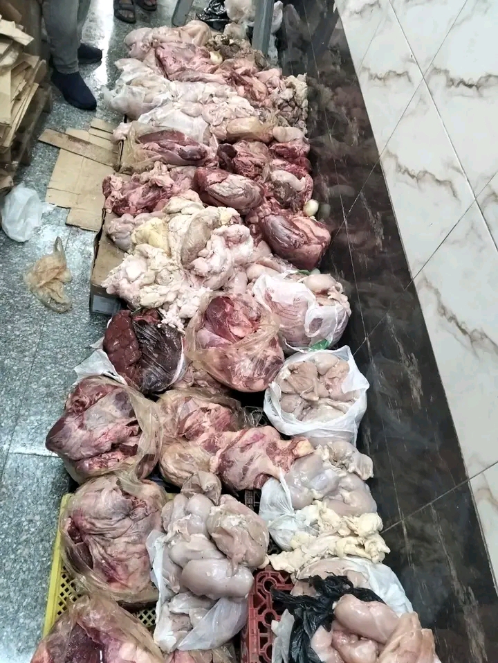1000785158 1000785158
