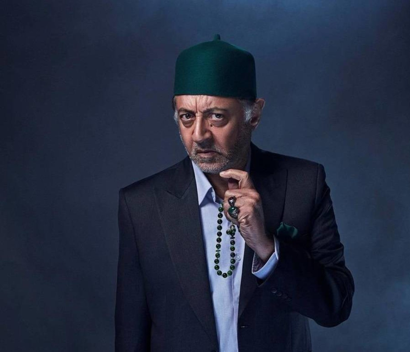 مخيون مخيون