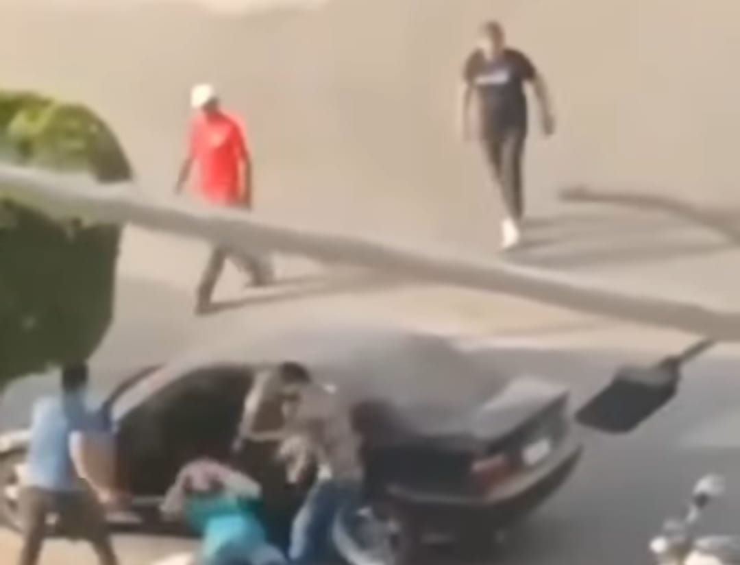 1000189379 1000189379