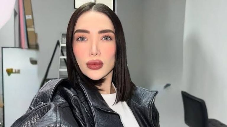 206-094444-mexican-beauty-influencer-surgery-death 206-094444-mexican-beauty-influencer-surgery-death
