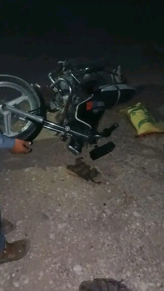 1000852309