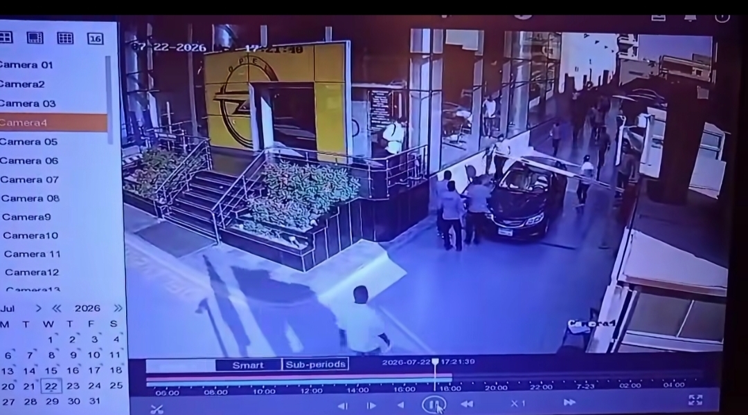 1001107701
