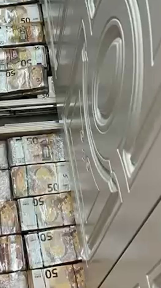 23006876-money-apartment-wall-vv-00-00-40-23-still 23006876-money-apartment-wall-vv-00-00-40-23-still